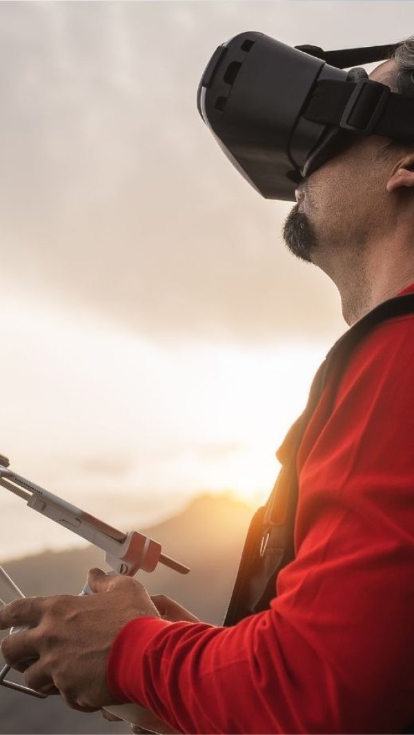 Carrera en Operación y Mantenimiento de Drones